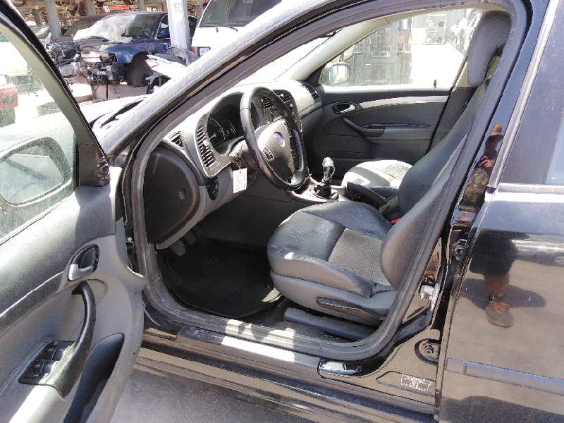 CINTURON SEGURIDAD DELANTERO DERECHO
