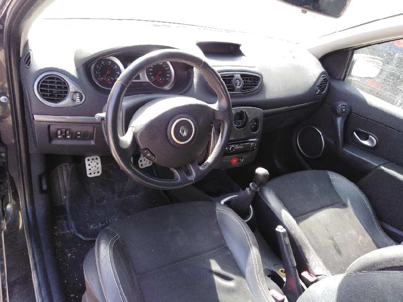 RENAULT CLIO III 2005