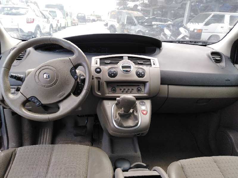 RENAULT SCENIC II 2003