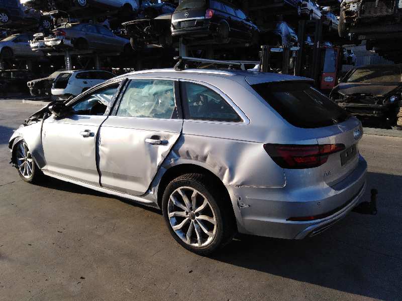 AUDI A4 AVANT (8W5) 2015