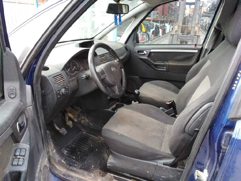 OPEL MERIVA 2003