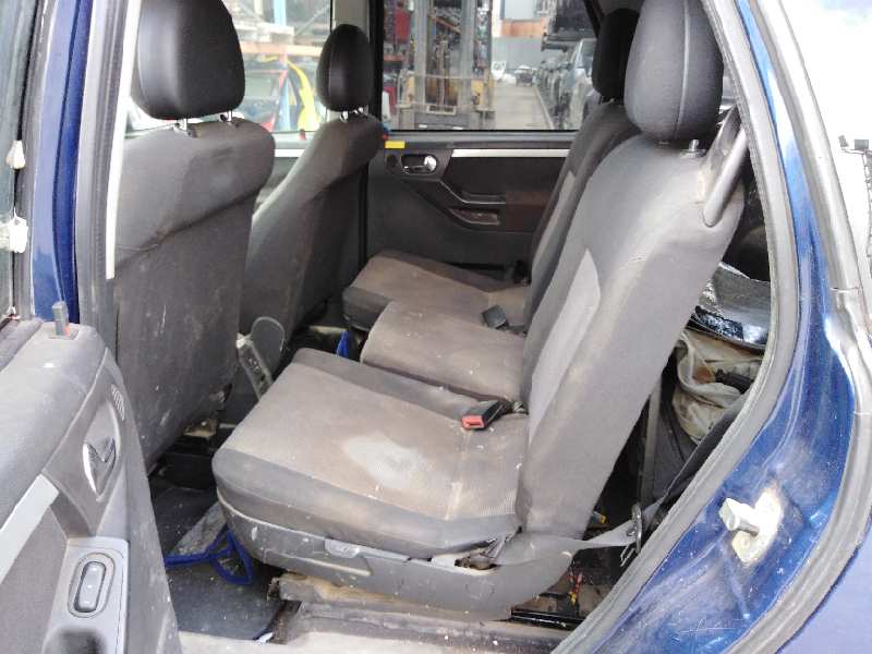 OPEL MERIVA 2003