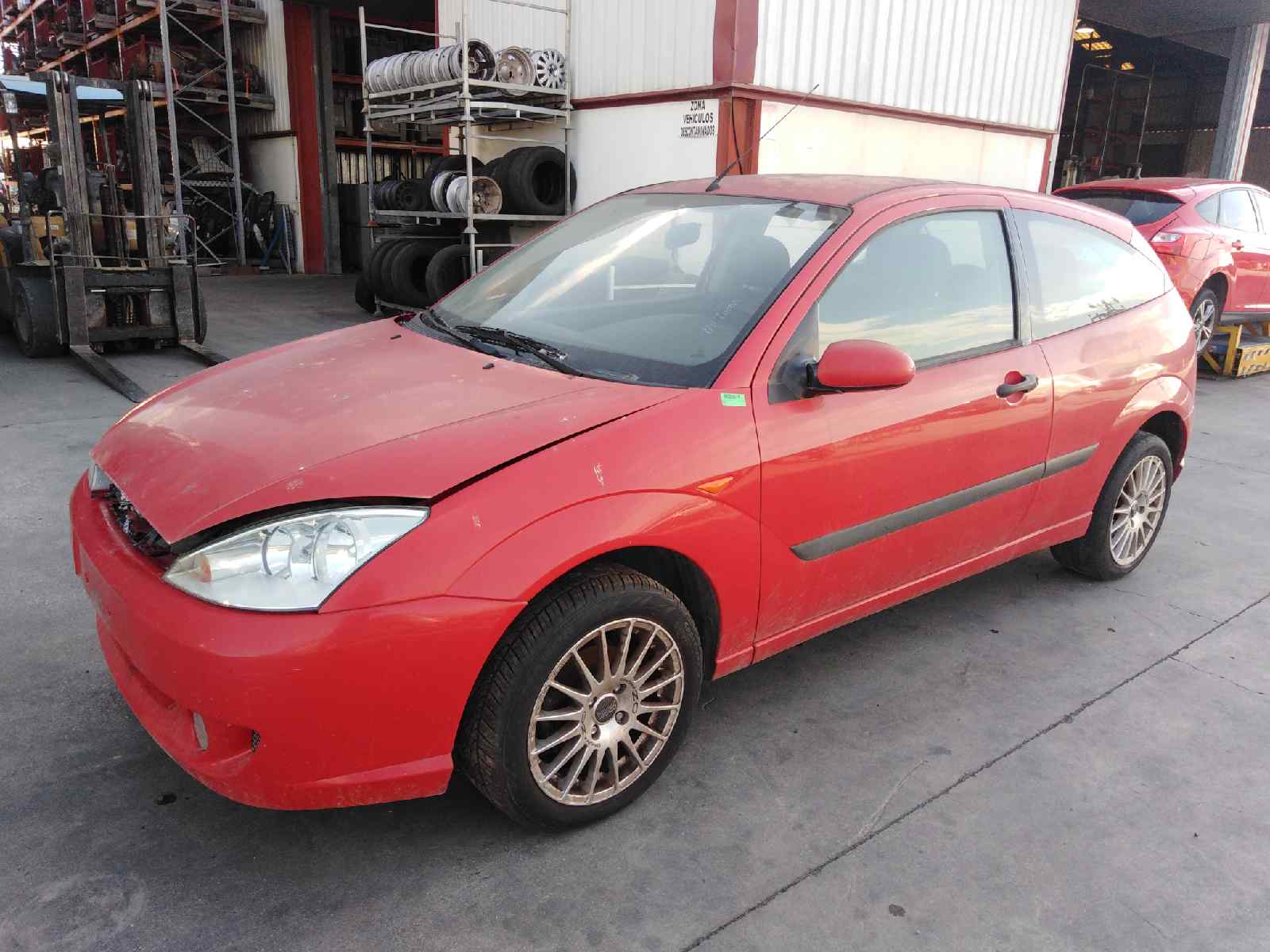 FORD FOCUS BERLINA (CAK) 1998