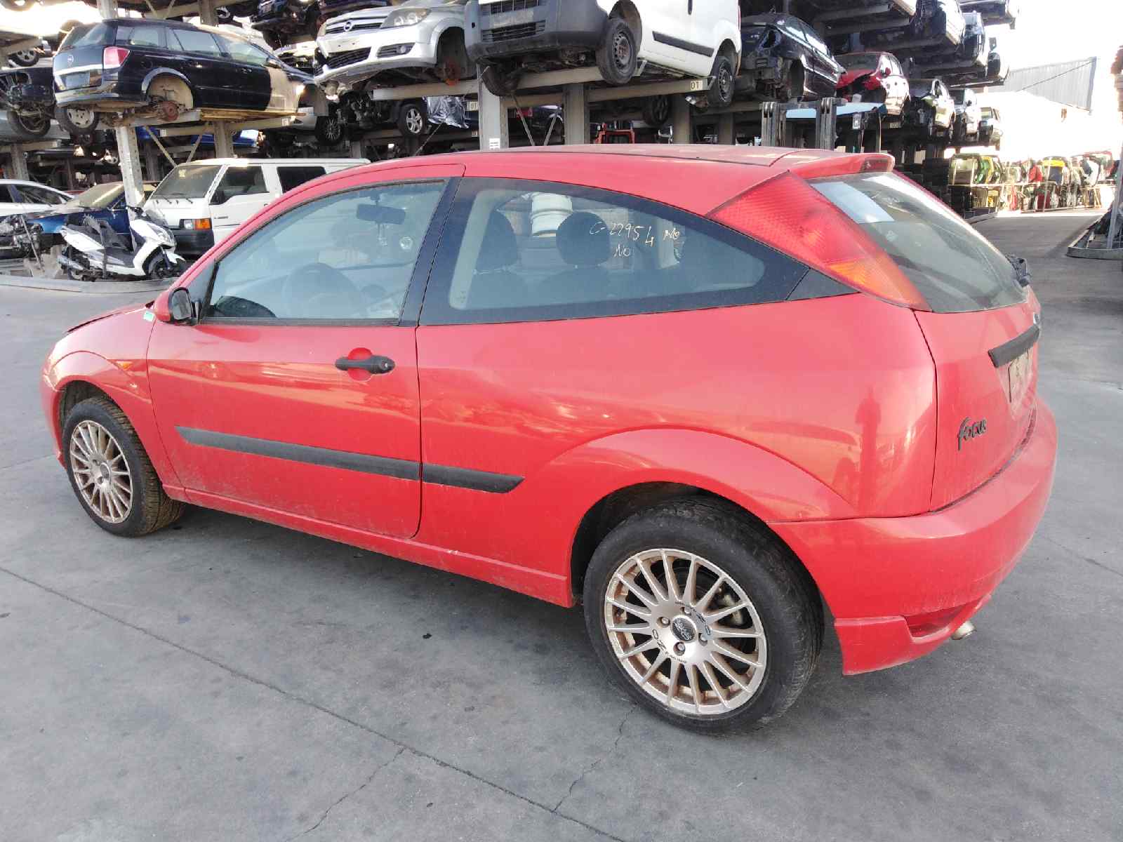 FORD FOCUS BERLINA (CAK) 1998