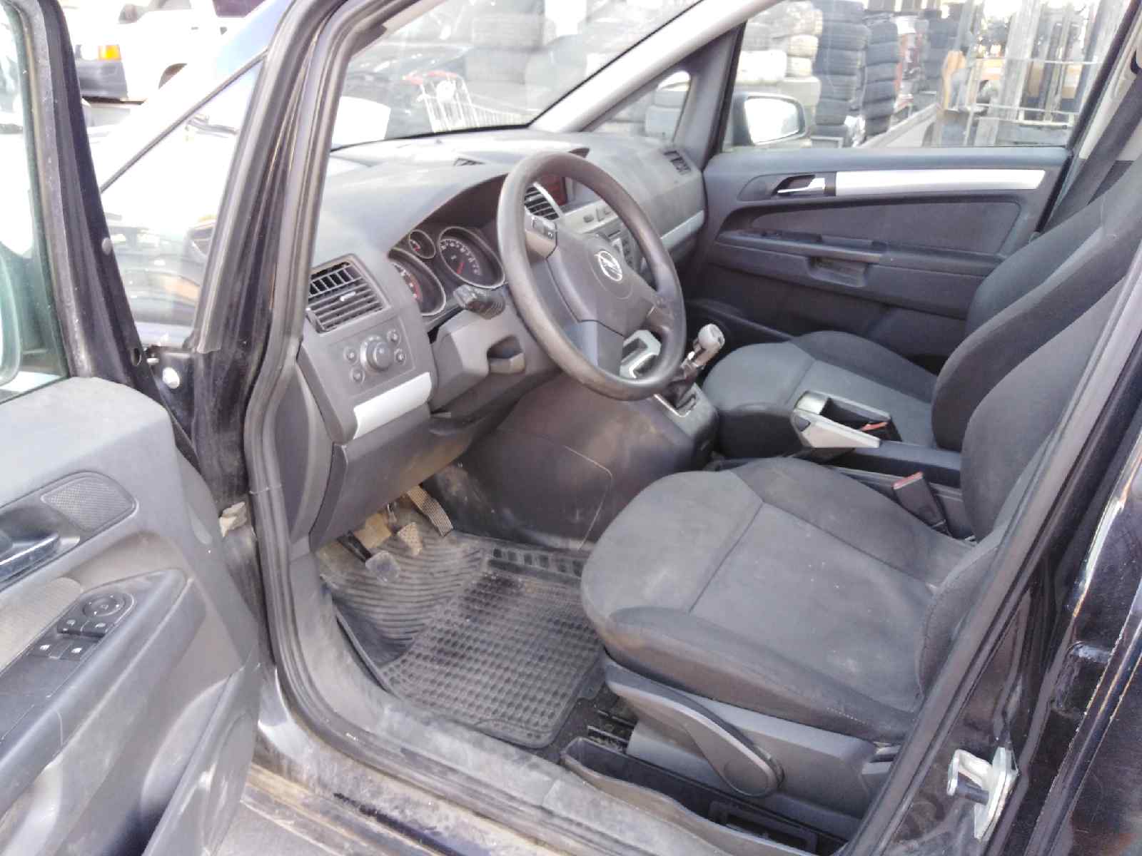 REFUERZO PARAGOLPES DELANTERO