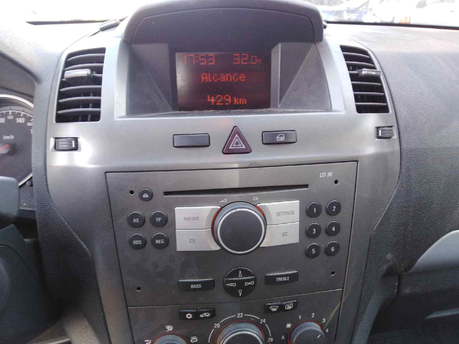 REFUERZO PARAGOLPES DELANTERO