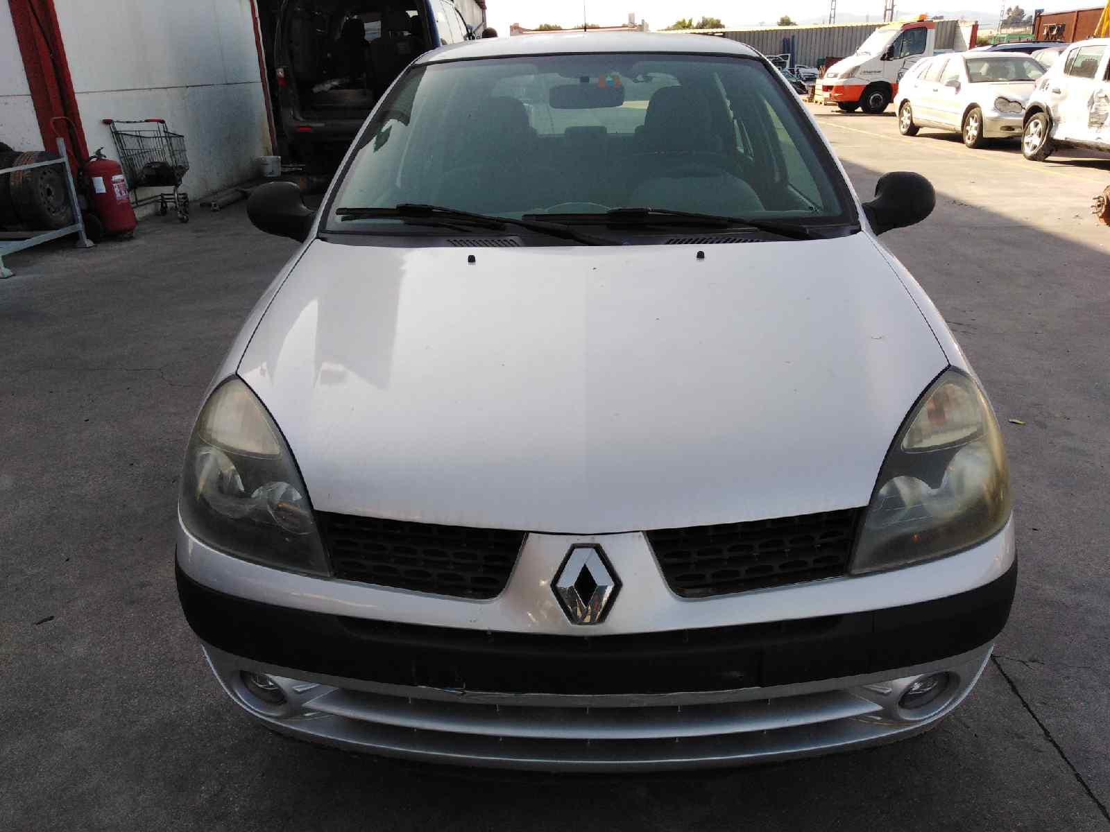 RENAULT CLIO II FASE II (B/CB0) 2001