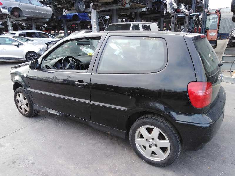 VOLKSWAGEN POLO BERLINA (6N2) 1999