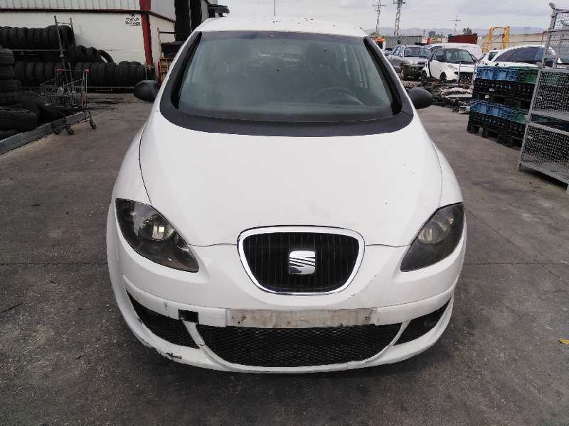 SEAT TOLEDO (5P2) 2004