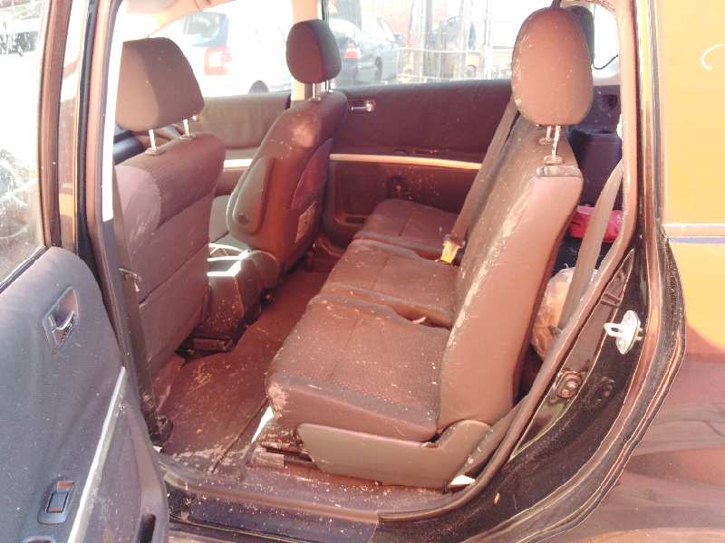 TOYOTA COROLLA VERSO (R1) 2004