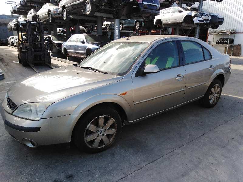 FORD MONDEO BERLINA (GE) 2000