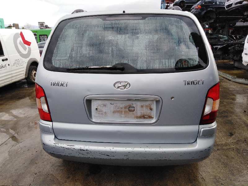 HYUNDAI TRAJET (FO) 2000