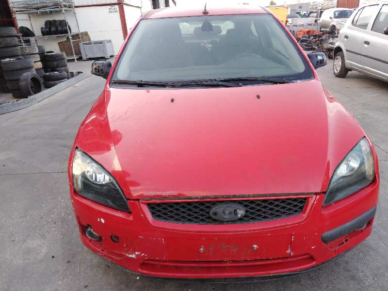 FORD FOCUS BERLINA (CAP) 2004