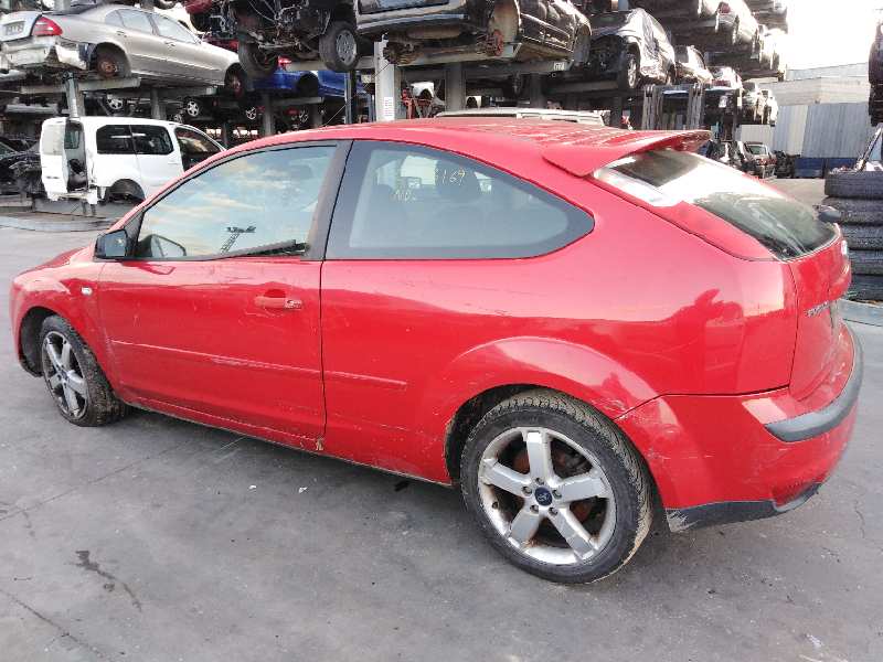 FORD FOCUS BERLINA (CAP) 2004