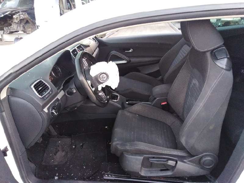 ASIENTO DELANTERO DERECHO