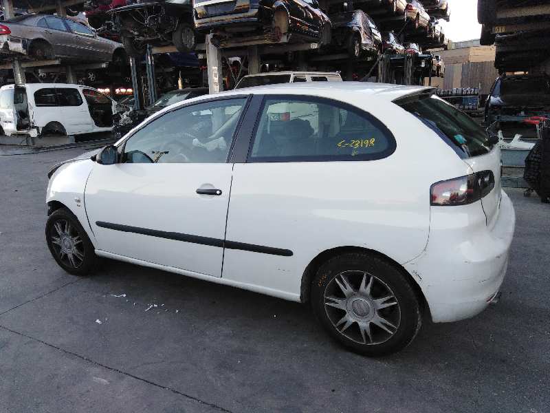 SEAT IBIZA (6L1) 2002