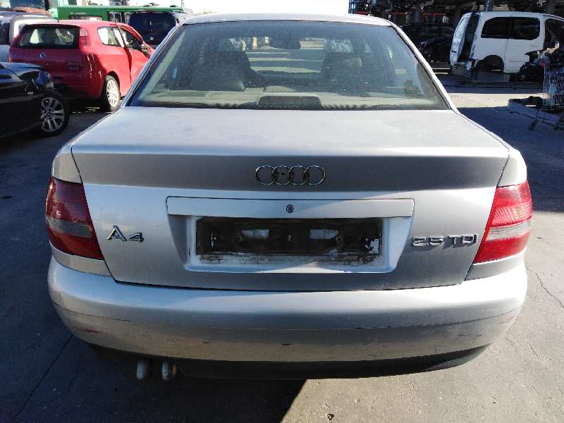 AUDI A4 BERLINA (B5) 1999