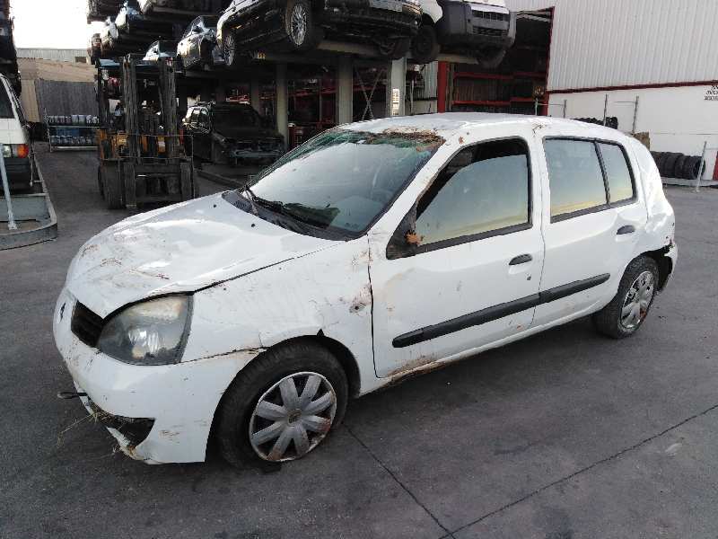 RENAULT CLIO II FASE II (B/CB0) 2001