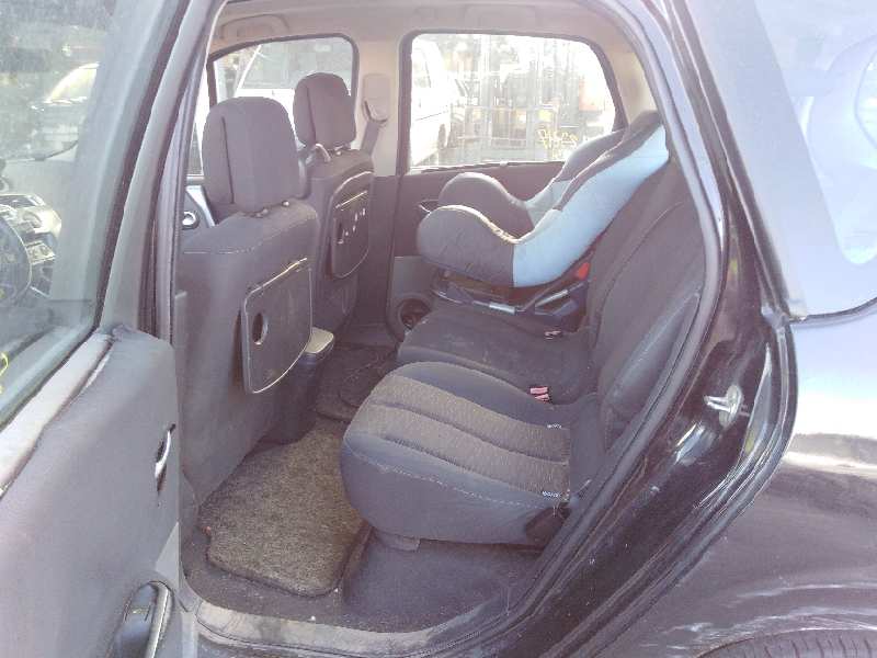 RENAULT SCENIC II 2003