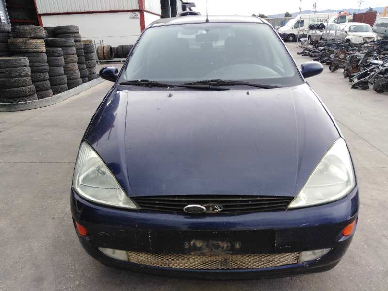 FORD FOCUS BERLINA (CAK) 1998