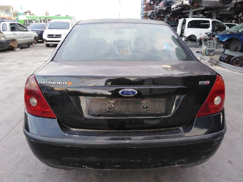 FORD MONDEO BERLINA (GE) 2000