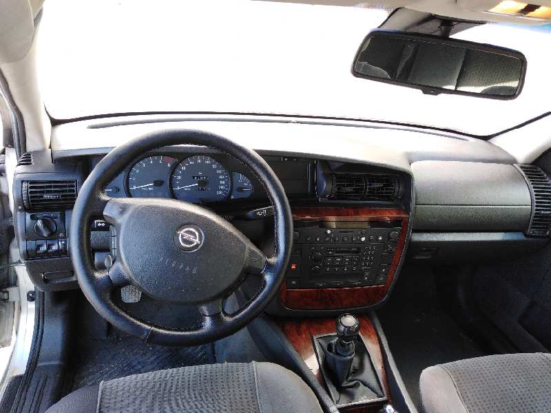 OPEL OMEGA B 1999