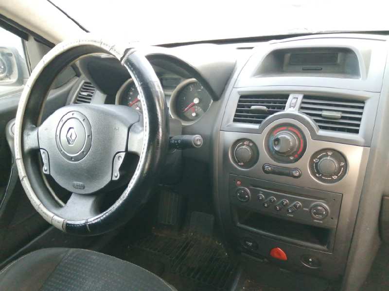 RENAULT MEGANE II BERLINA 5P 2002