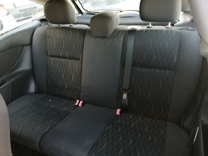 FORD FOCUS BERLINA (CAK) 1998