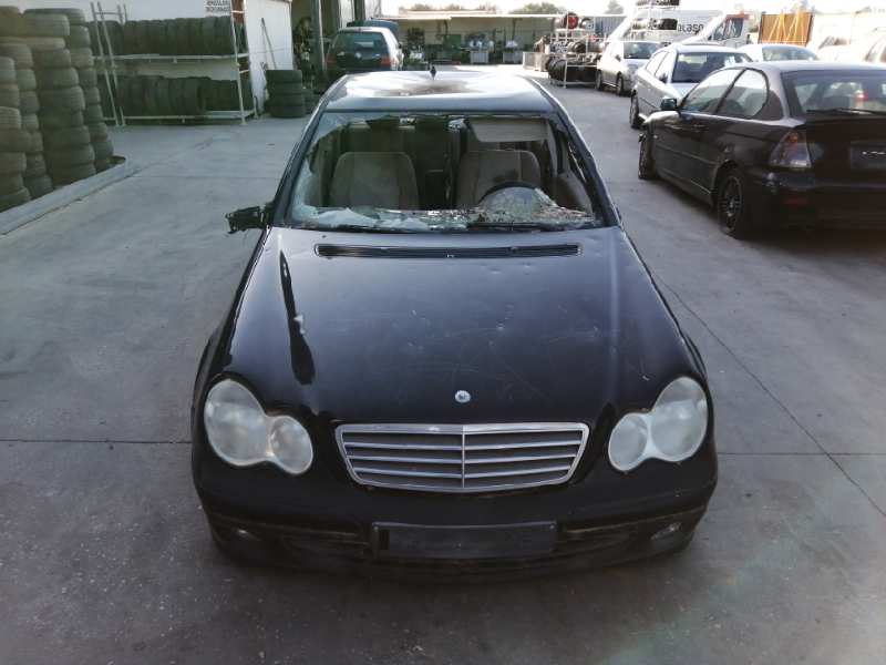 MERCEDES CLASE C (W203) BERLINA 2000