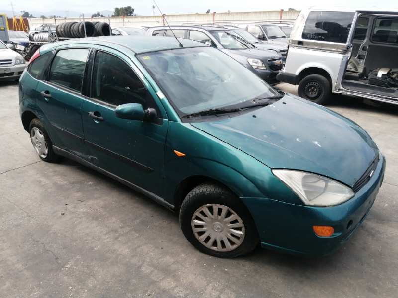 FORD FOCUS BERLINA (CAK) 1998