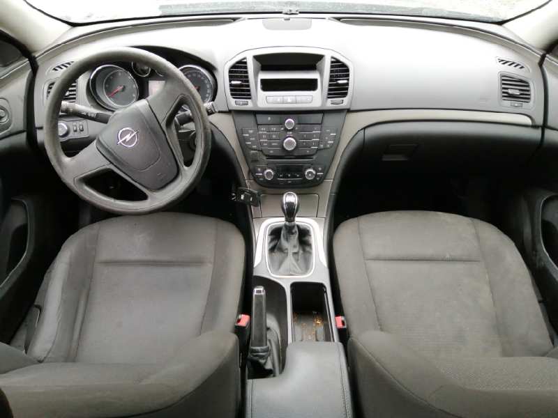 PARAGOLPES TRASERO