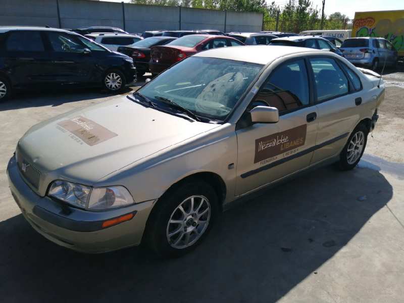 VOLVO S40 BERLINA 1995