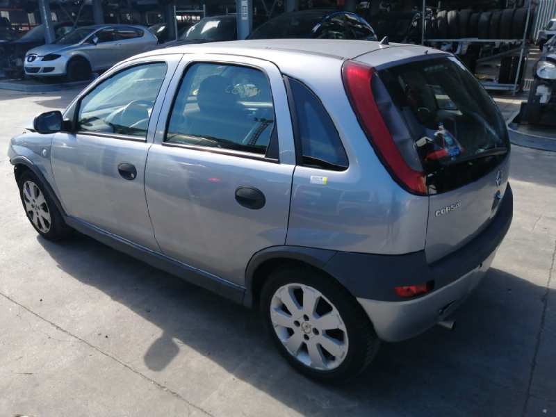 OPEL CORSA C 2000