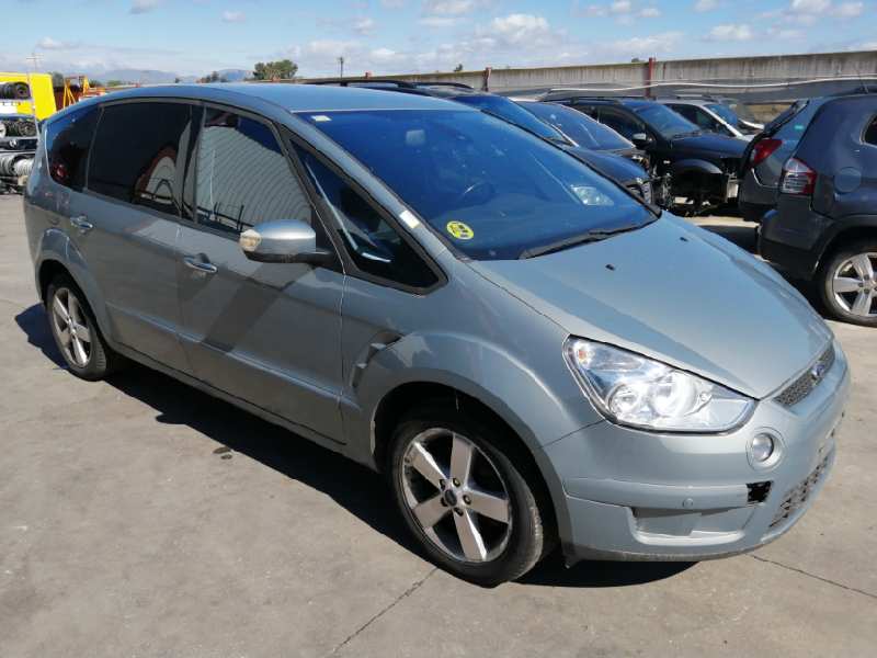 PARAGOLPES TRASERO