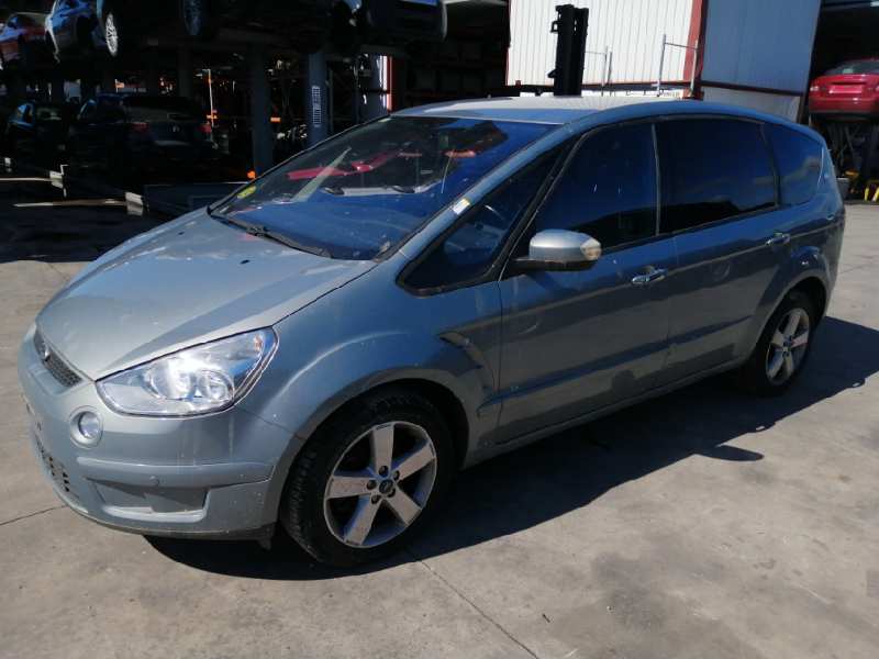PARAGOLPES TRASERO