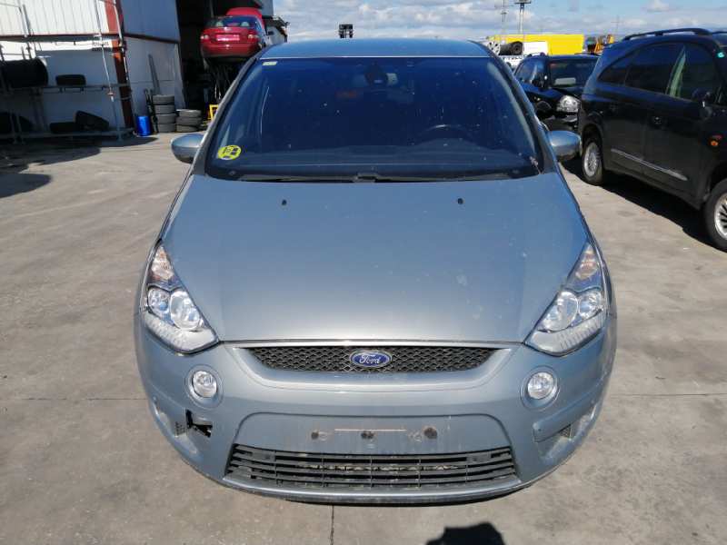 PARAGOLPES TRASERO