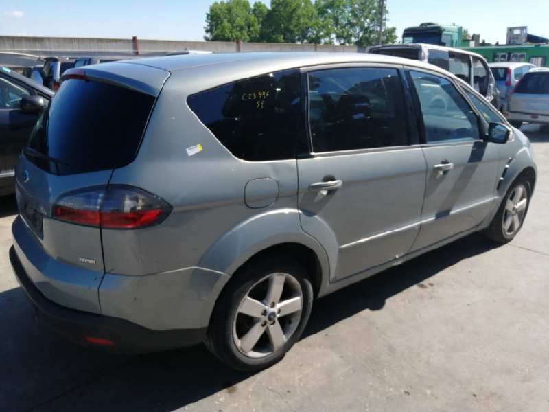 PARAGOLPES TRASERO