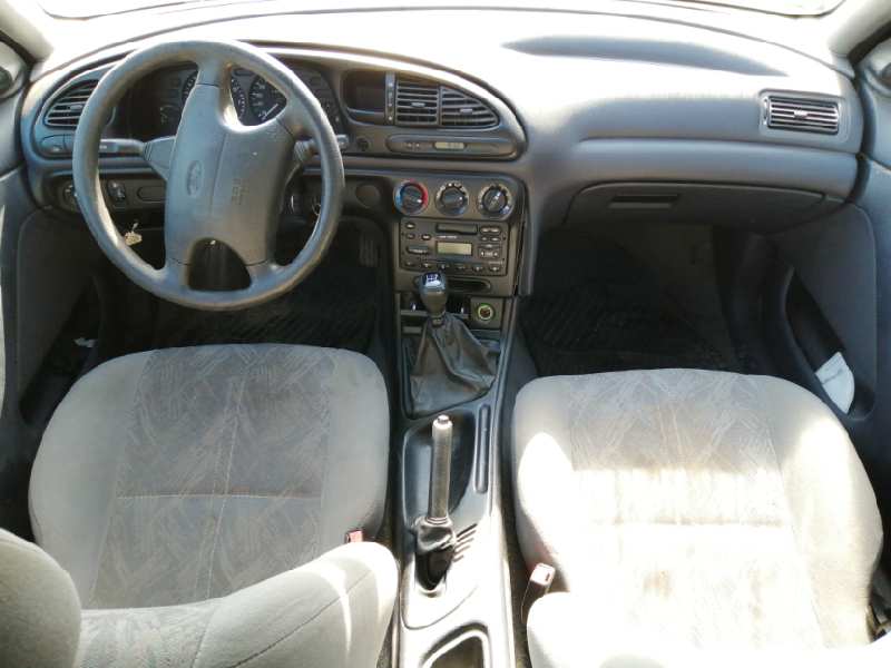 FORD MONDEO BERLINA (GD) 1996