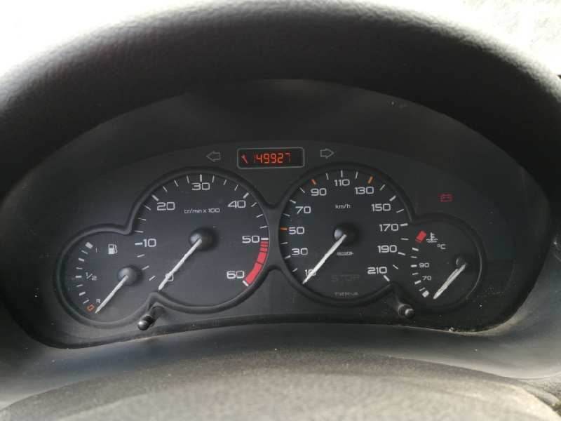 PEUGEOT 206 BERLINA 1998