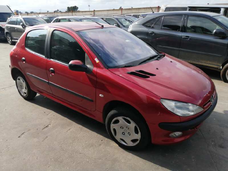 PEUGEOT 206 BERLINA 1998