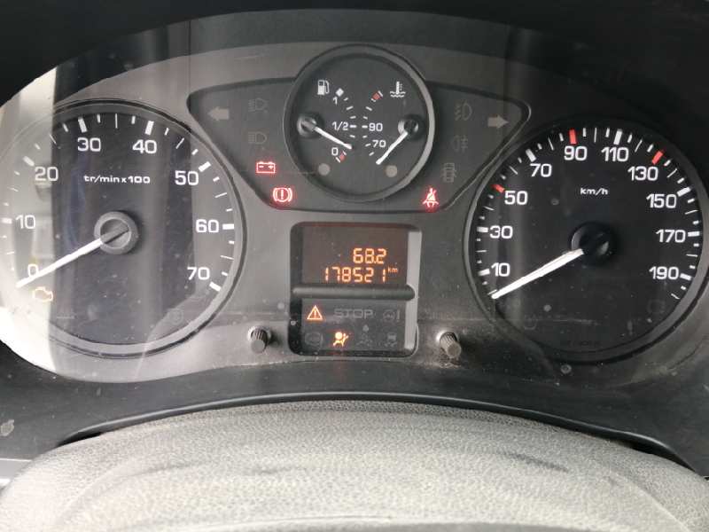 ASIENTO DELANTERO DERECHO