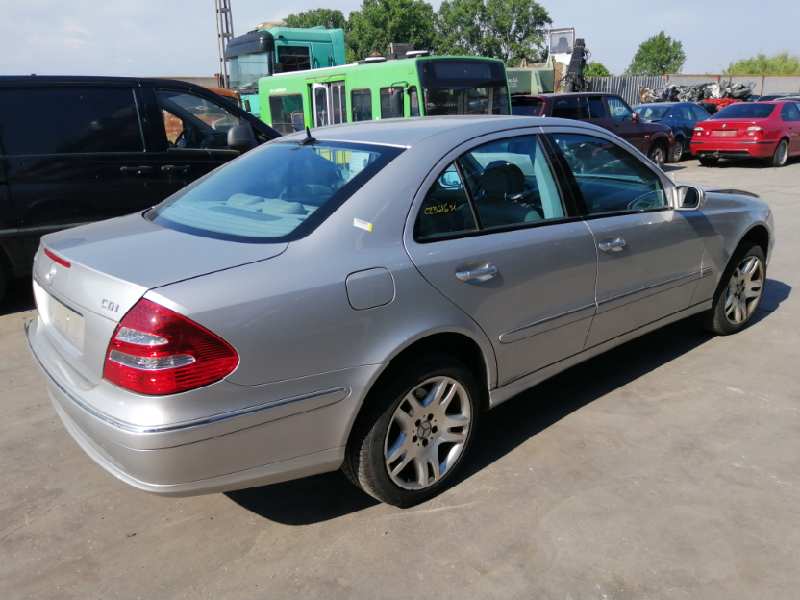 MERCEDES CLASE E (W211) BERLINA 2002