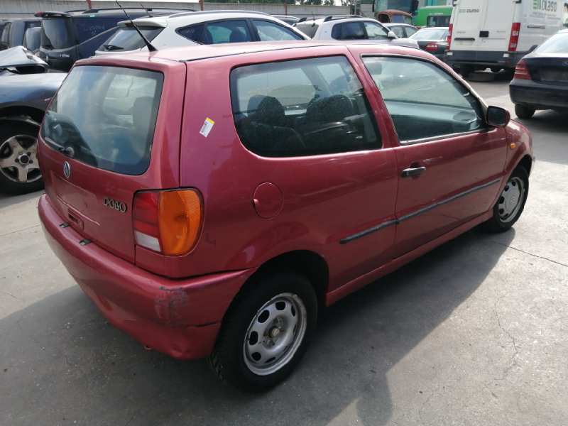 VOLKSWAGEN POLO BERLINA (6N1) 1994