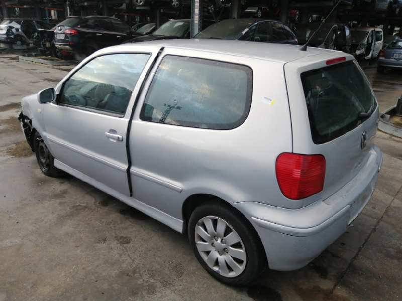 VOLKSWAGEN POLO BERLINA (6N2) 1999