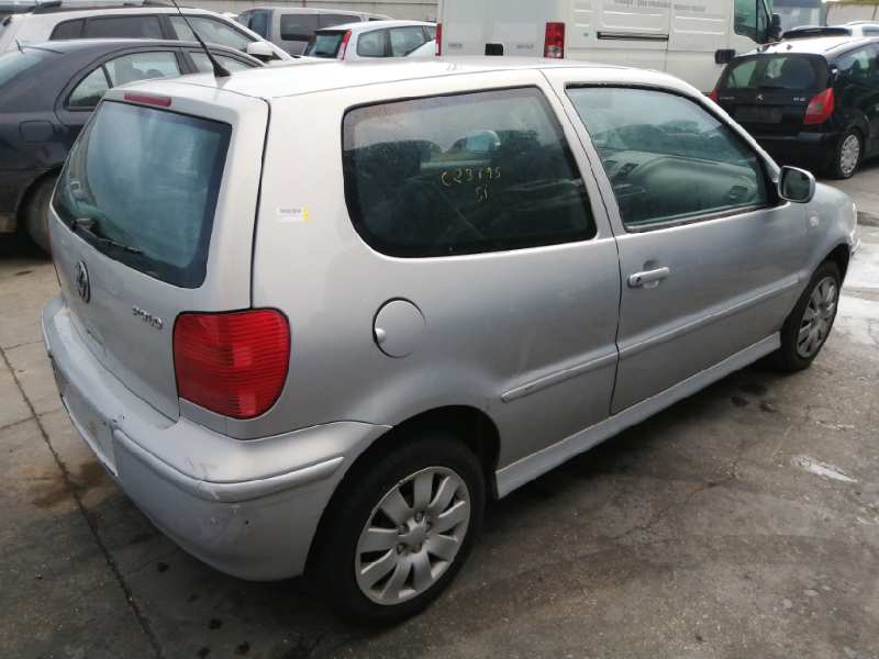 VOLKSWAGEN POLO BERLINA (6N2) 1999