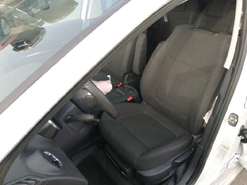 ASIENTO DELANTERO DERECHO