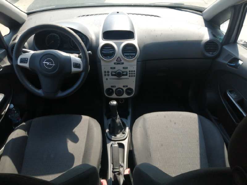 OPEL CORSA D 2006