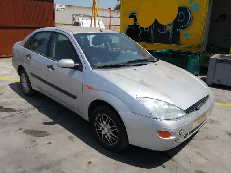 FORD FOCUS BERLINA (CAK) 1998