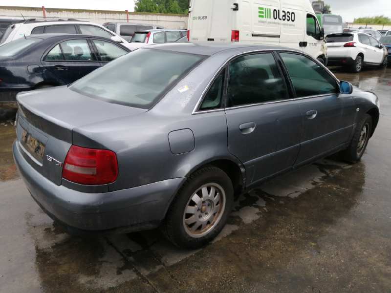 AUDI A4 BERLINA (B5) 1999