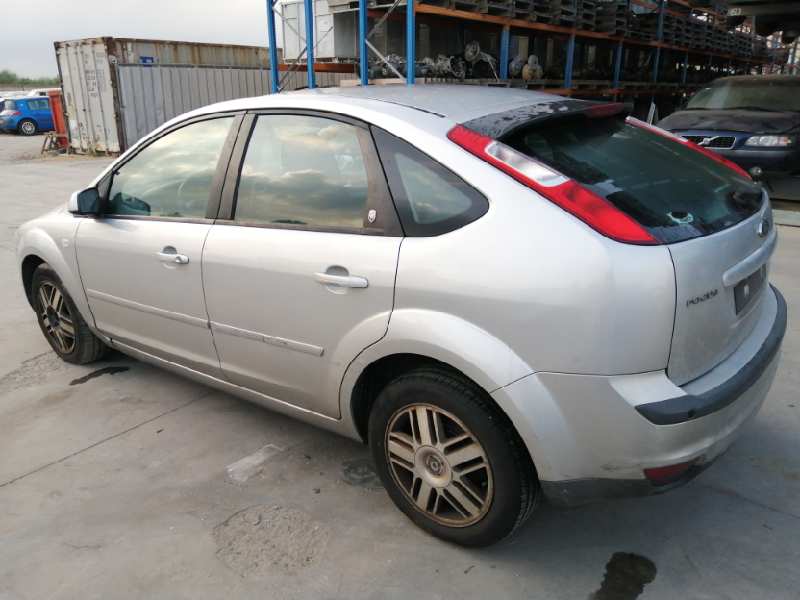 FORD FOCUS BERLINA (CAP) 2004